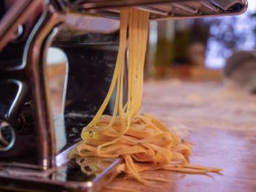 Why Your Pasta Water Should Taste Like the Sea